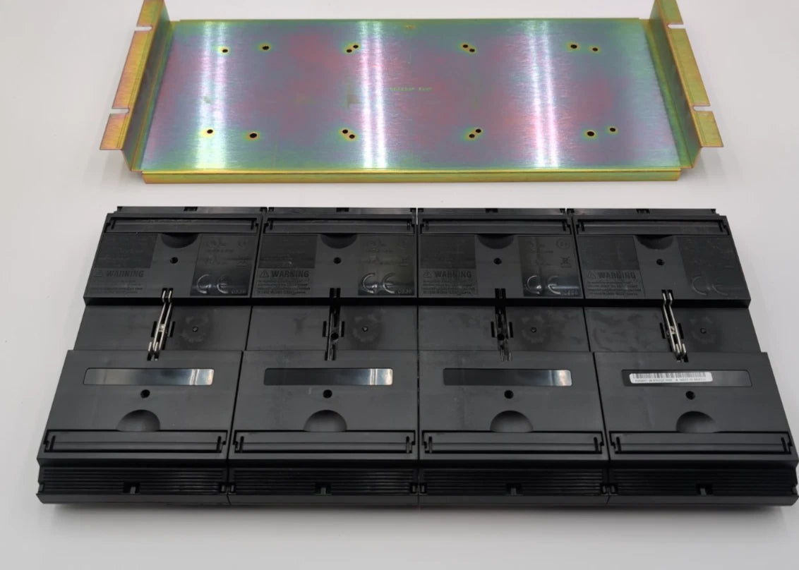 FOXBORO P0926HT Mounting Plate for FCM Modules 8 Positions USED Used