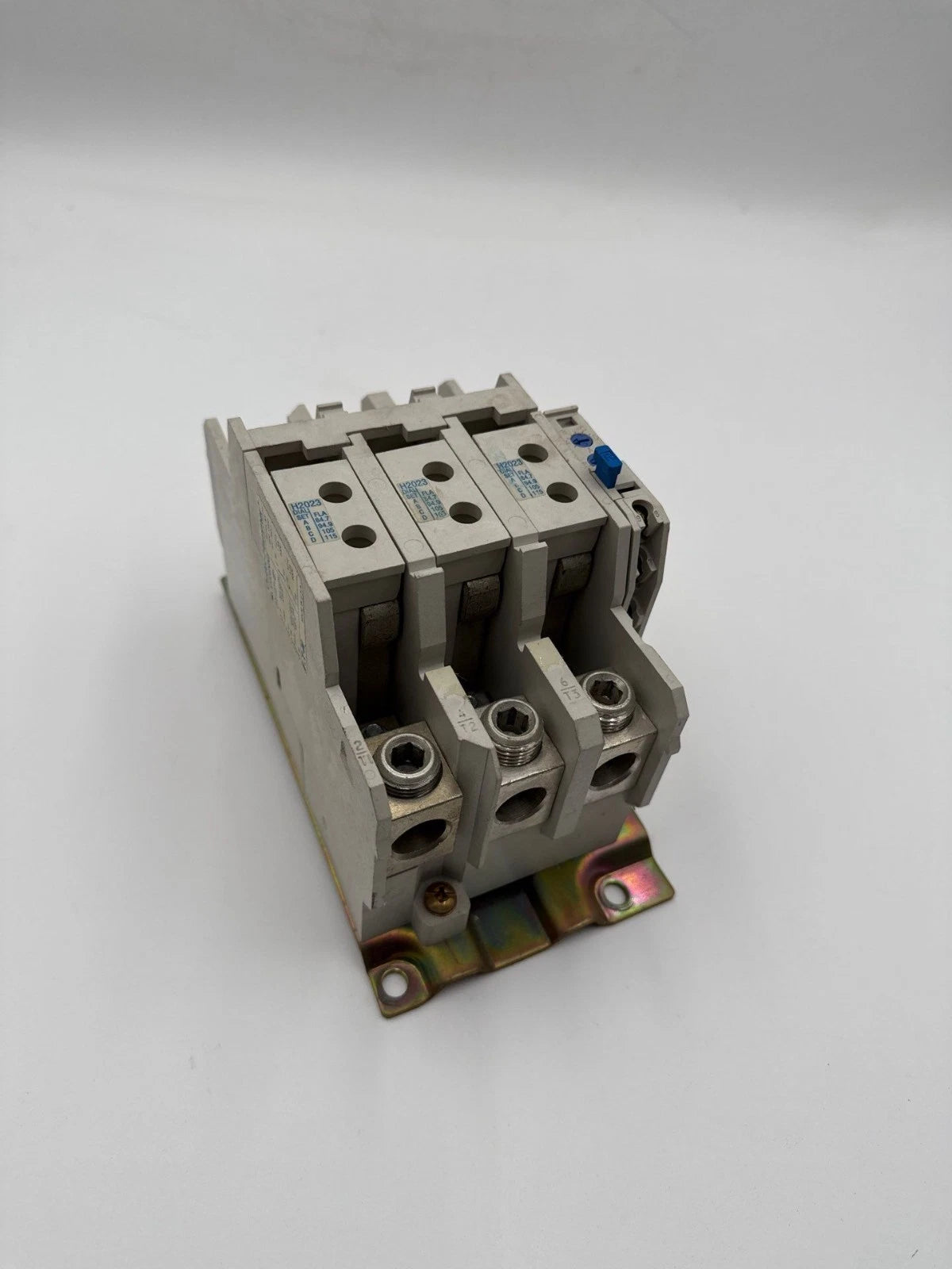 Eaton C306NN3 Overload Relay 144A 600V 3PH Ser A1 NEMA 4 1NO/1NC Heaters H2023 Used