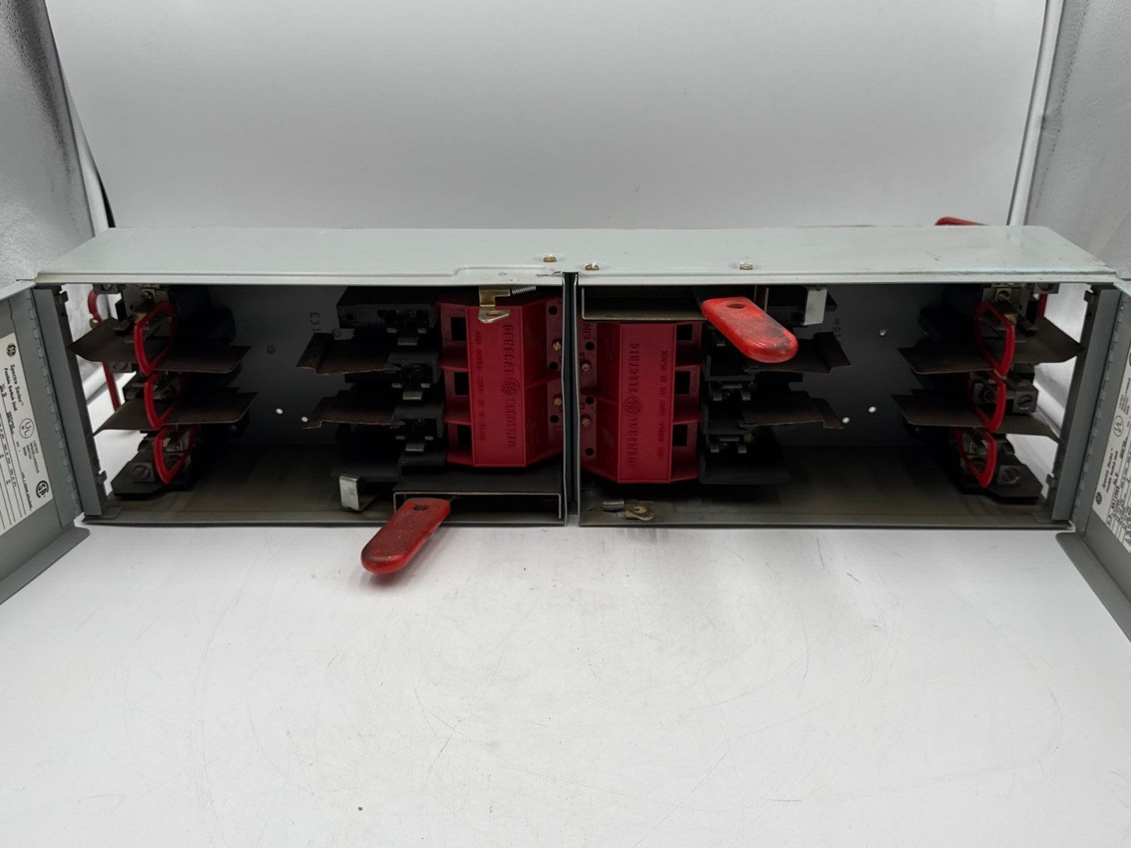 GE ADS36100HD Fusible Panelboard Switch 100A 3P 600V SPECTRA SER 100 Amp 3 Pole Used