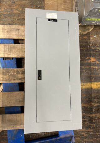 GE AQF3421ABX Panelboard 125A 208Y/120V 3PH 4W 42 CIR MCB Main THQB32100 Indoor P013 Used