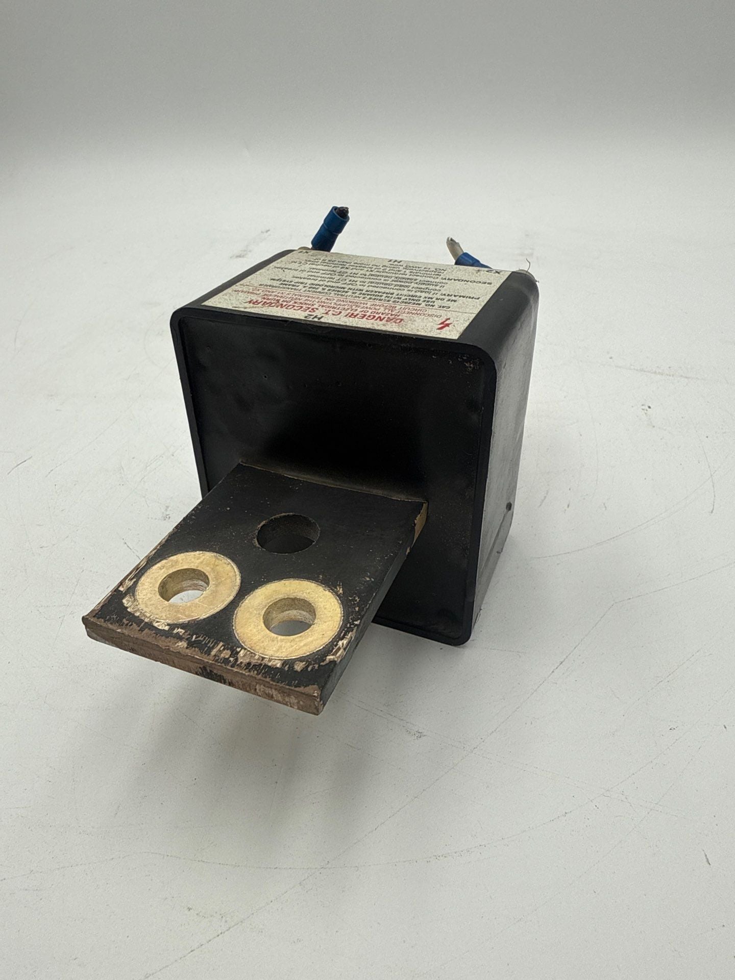 Square D ME25CT2 Neutral Current Transformer 250A Sensor Series 3 250 Amp Used