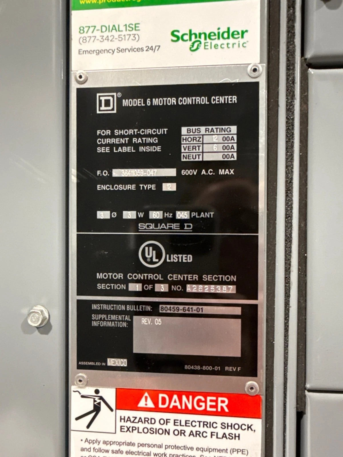 Sq D Model 6 1200A/600A 600V MCC Motor Control Center MLO 3x Section -READ DESC New