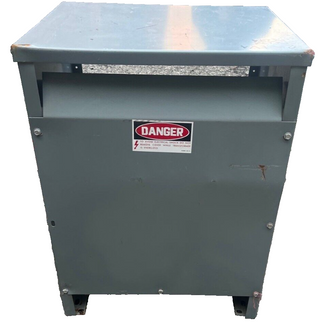 Square D 25-KVA-Square-D-Transformer-120/240V Used