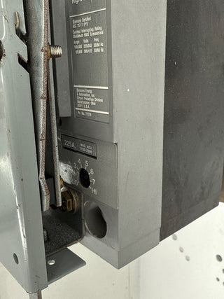Siemens Model 95 24" 225A Feeder MCC Bucket HFD63B225 225 Amp Used