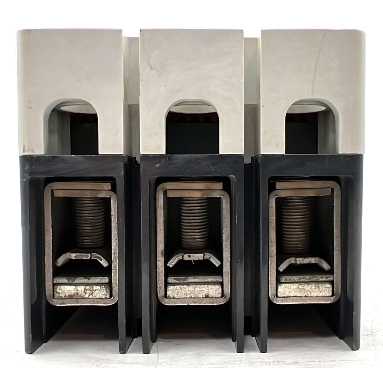 Westinghouse HMCP250F5C Used