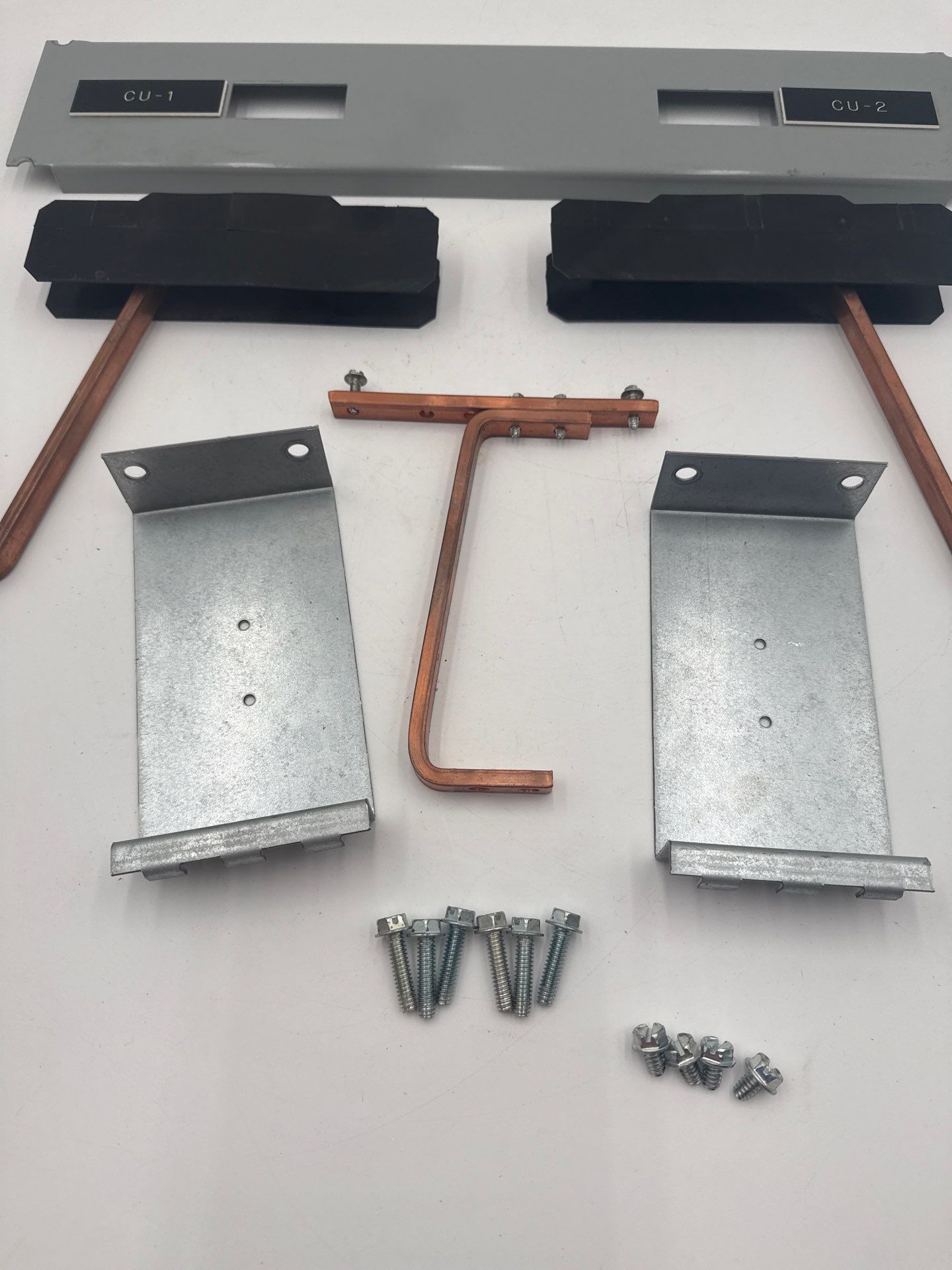 Siemens SE6D Mounting Hardware 125A 600V 3P ED HED HHED Frame Circuit Breakers Used