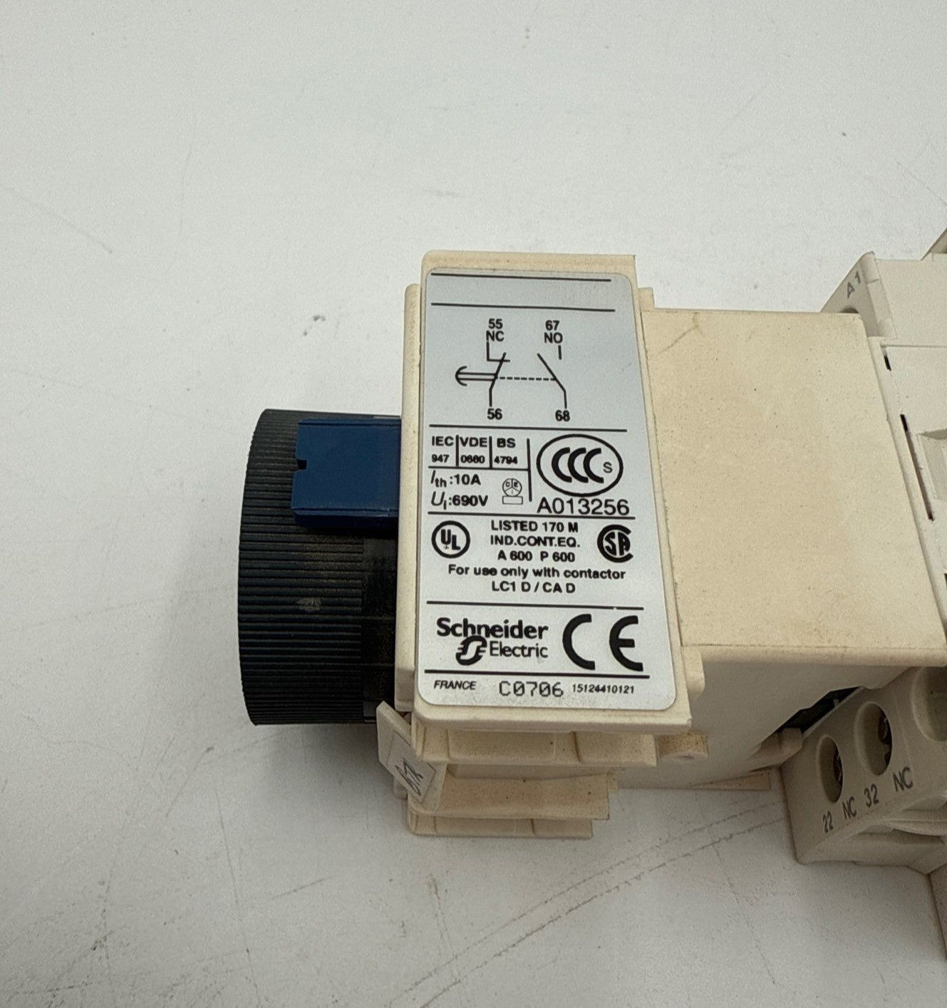 Telemecanique CAD32G7 Contactor 10A 600V 3P Coil 120V Time Delay Relay LADT2 Used