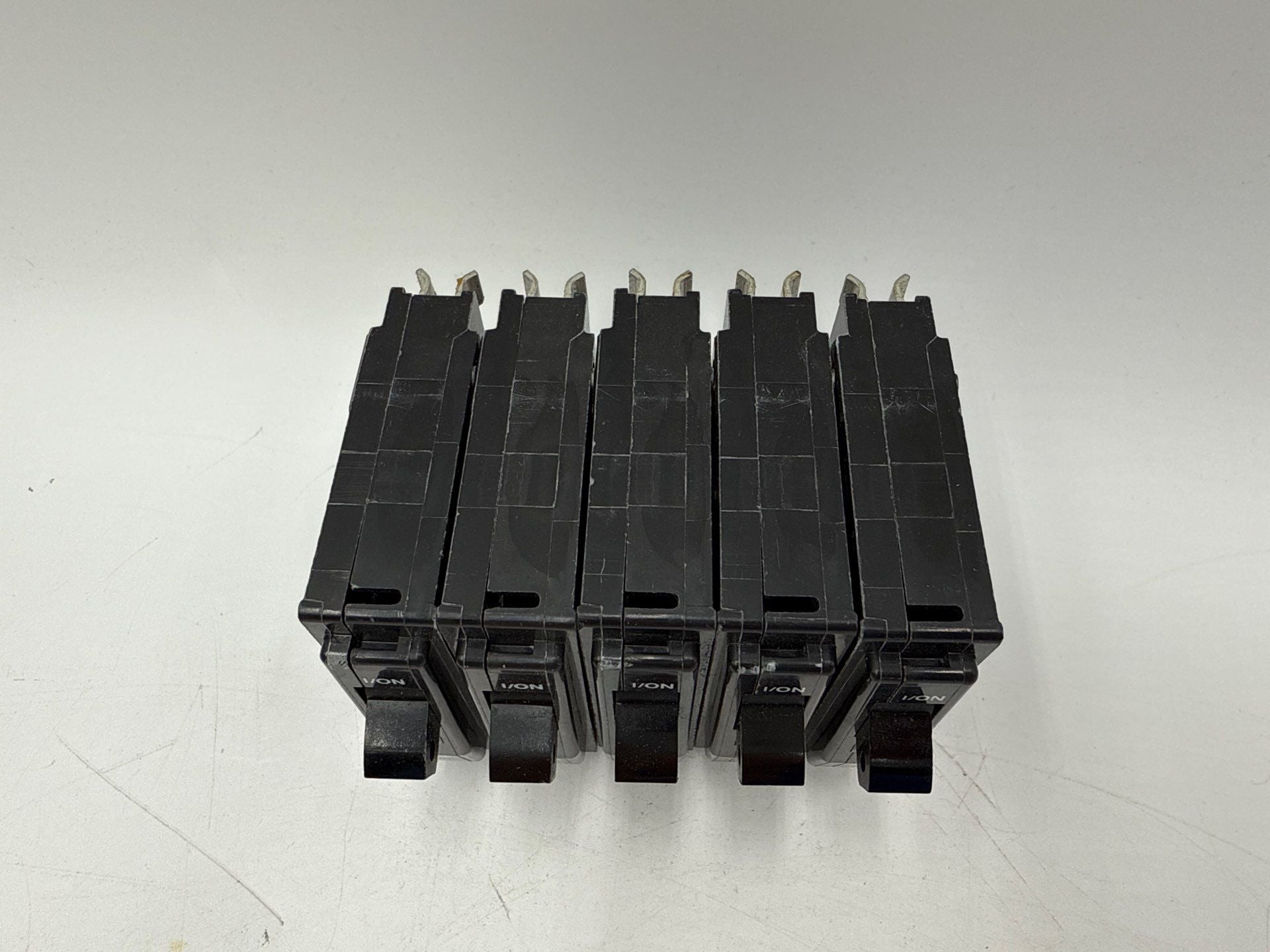 5PC Square D QO130 Plug On Circuit Breaker 30A 1P 120/240V QO 30 Amp Lot of 5 New