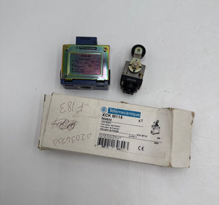 Telemecanique XCKM115 Limit Switch Metal Body Rotary Head w Roller Lever New