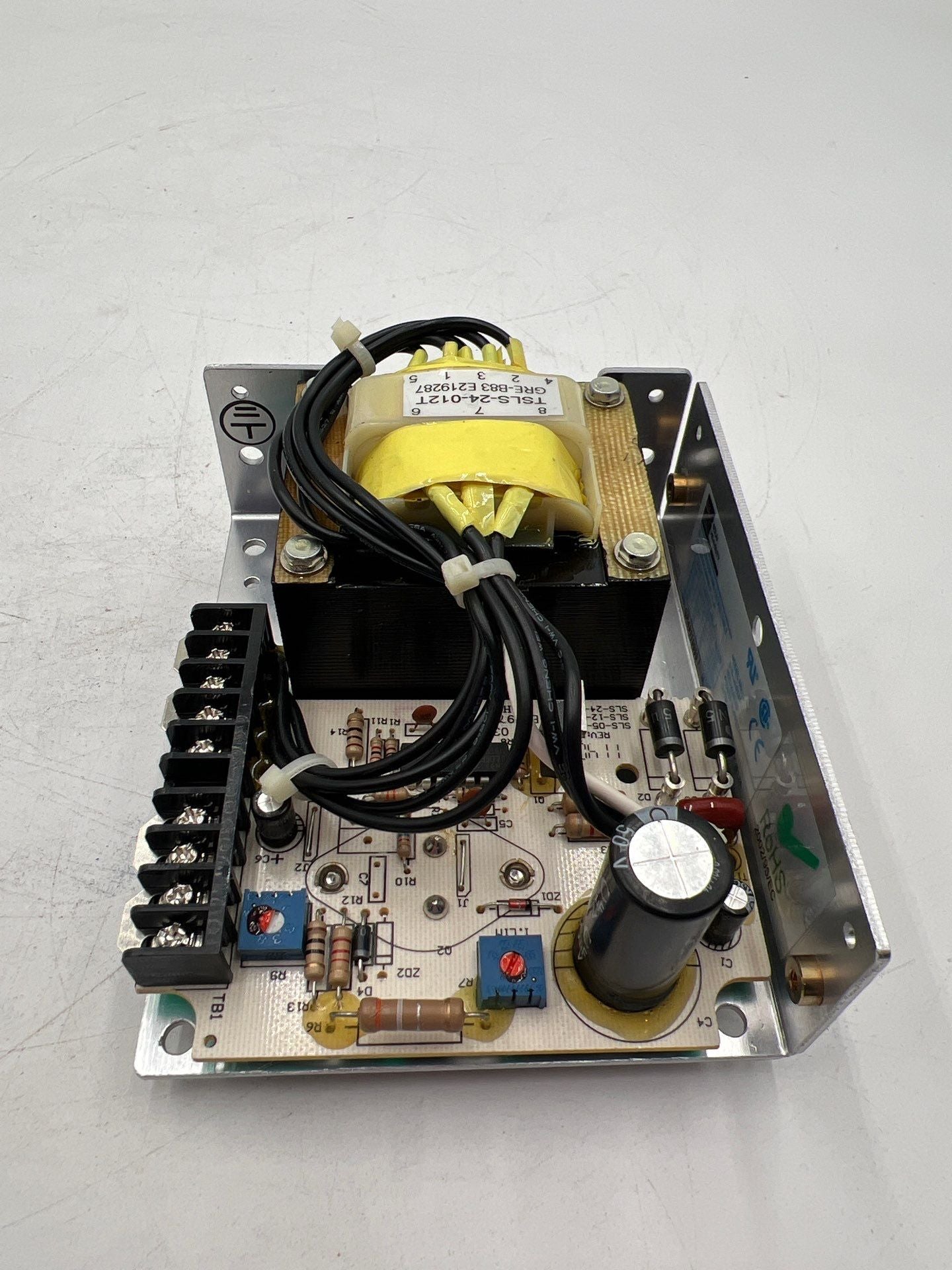 SOLA HD SLS-24-012T New