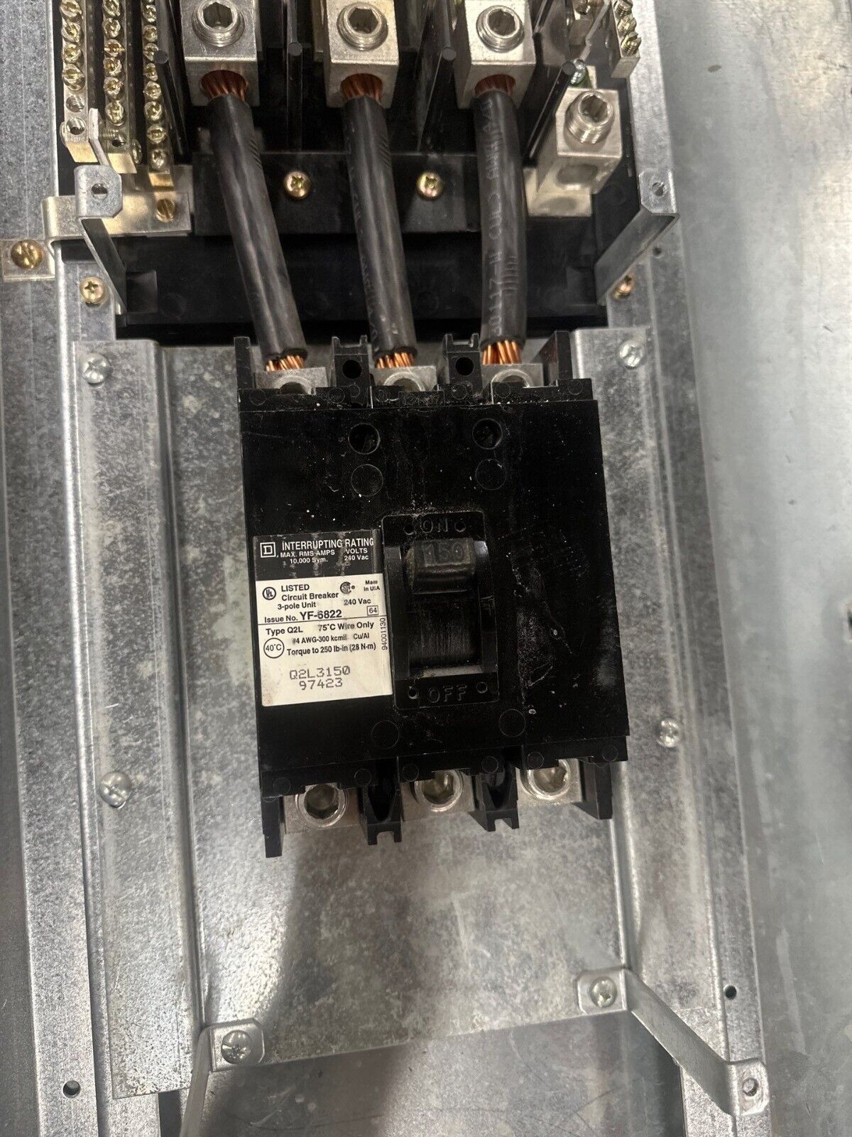 Square D NQOD442M225 Panelboard 225A 208/120V 3PH 4W MCB Indoor Encl 42 Circuit P374 Used