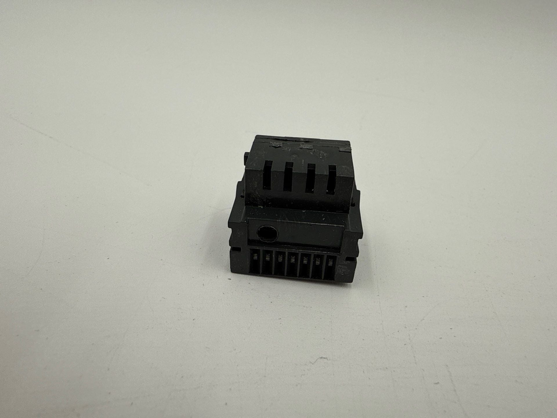 GE SRPG400A225 Rating Plug 225 Amp SRPG400 225A Frame SGDA SGHA SGLA SGPA Used