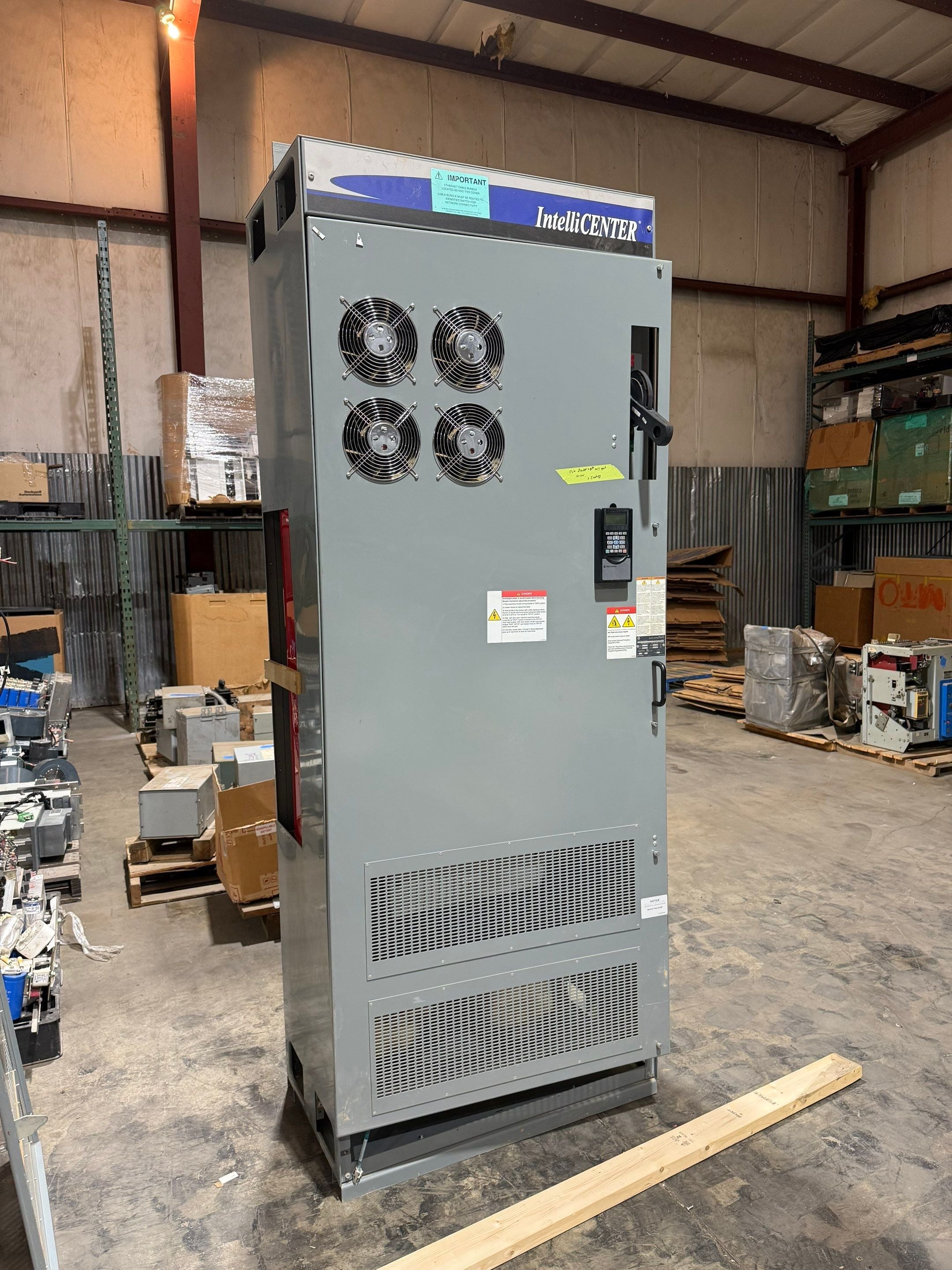 AB 2100 Intellicenter PowerFlex 755 250HP 20G1AND302JA0NNNNN 140G-M6X3 600A New