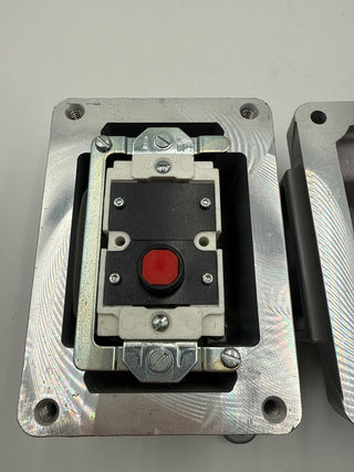 Square D 9001 BR104 Explosion Proof Control Station 600V Switch Hazardous Location Used