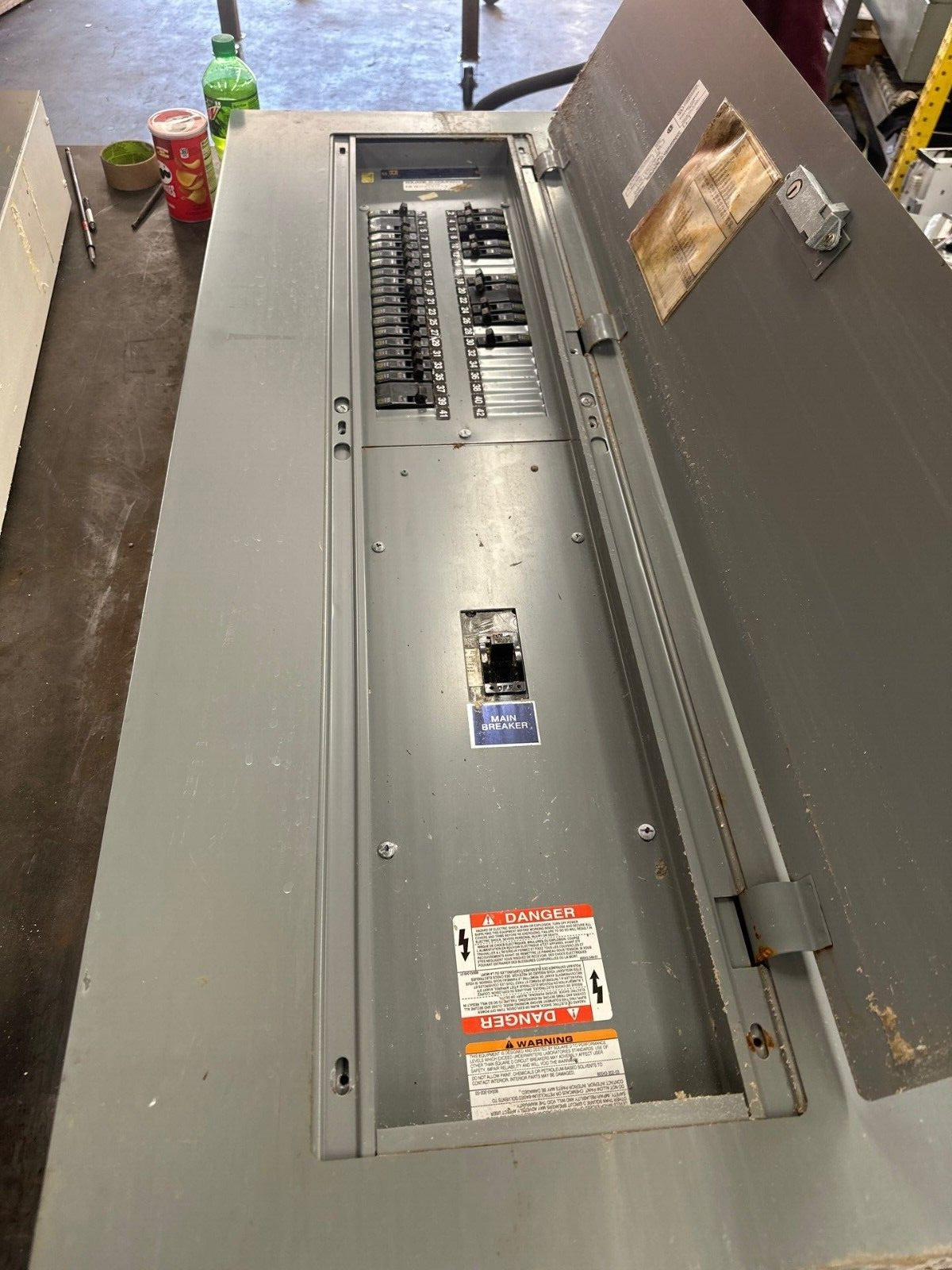 Square D NQOD Panelboard 225A 208/120V 3PH 4W Indoor Encl Q2L3100 MCB 42 Circuit P380 Used