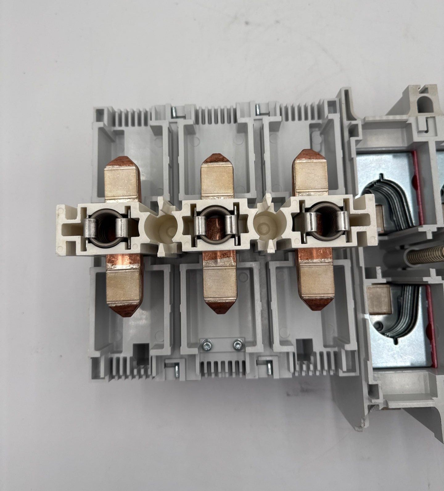 Allen Bradley NEMA Size 7 Contactor 810A 3P 600V Coil 100-250V FOR PARTS ONLY Used