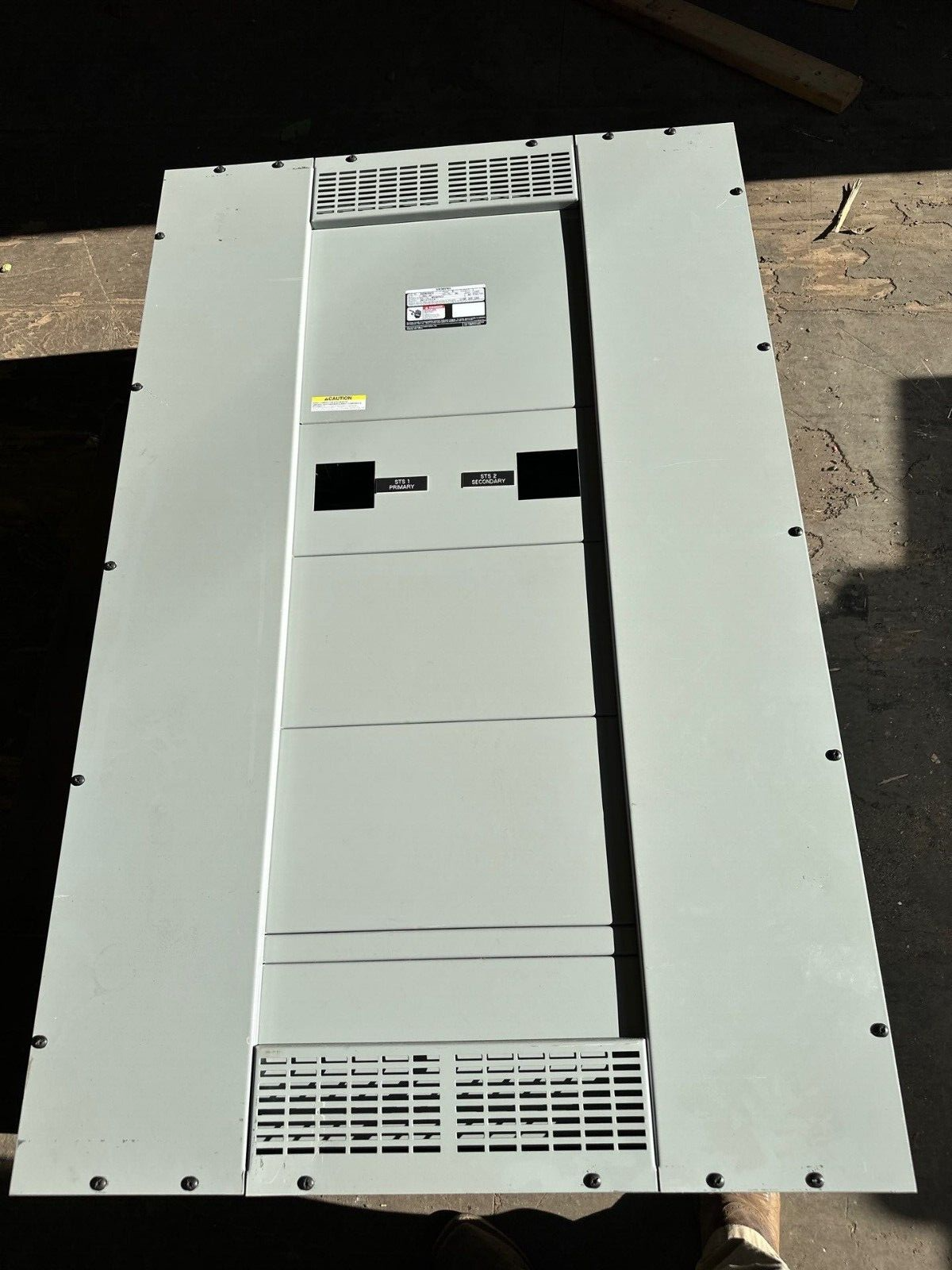 Siemens S5 Panelboard S5C60ML800ATS 800A 208Y/120V 3PH 4W Main Lug MLO 800 Amp P506 P505 Used