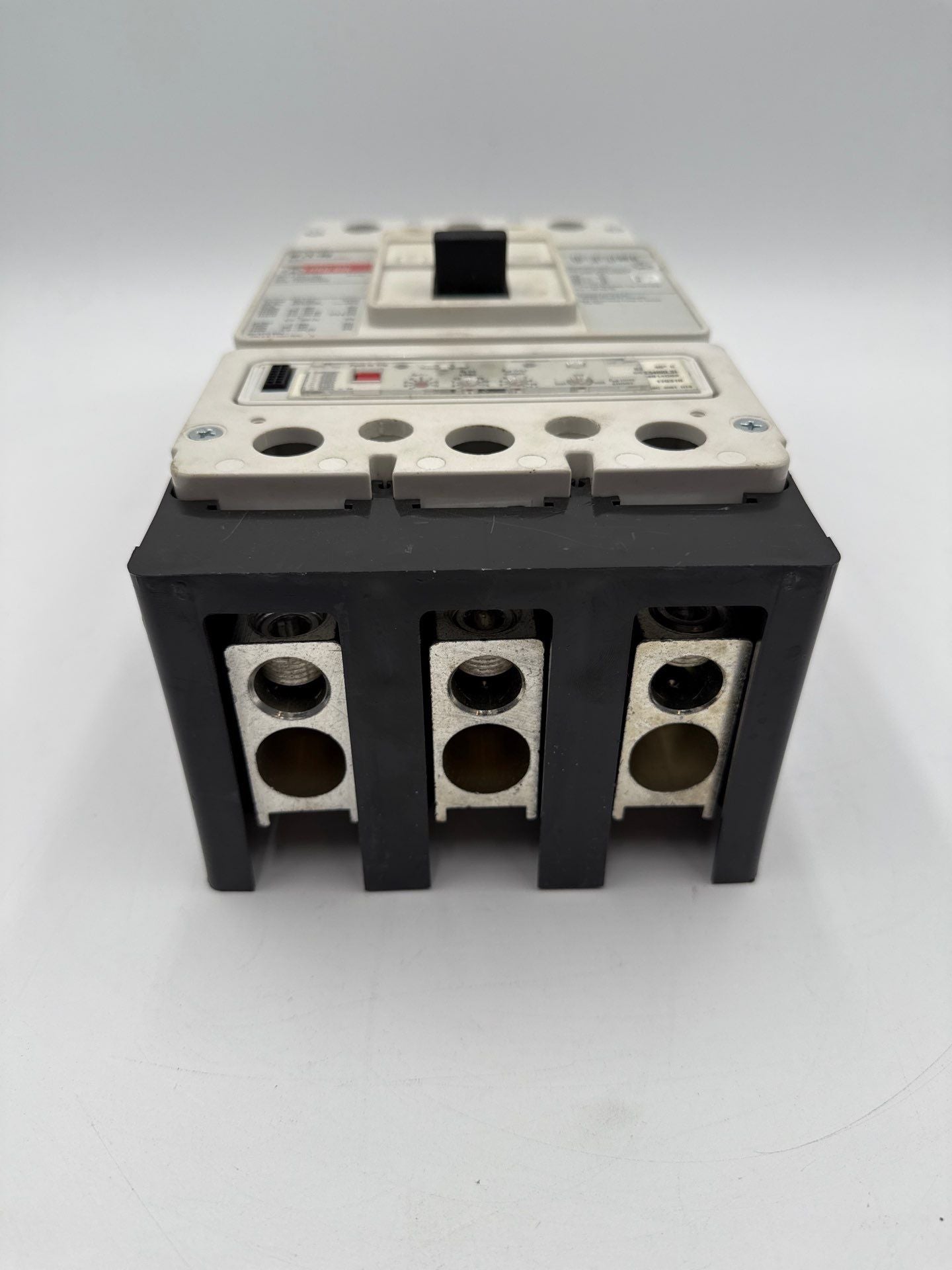 Eaton HKD3400 Circuit Breaker 400A 3P 600V HKD 65k KES3400LSI Trip 400 Amp Used