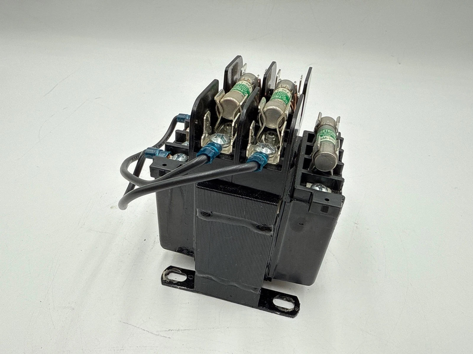100VA Cutler Hammer C0100E2AFB Control Transformer 50/60Hz 240/480V Pri 120V Sec Used