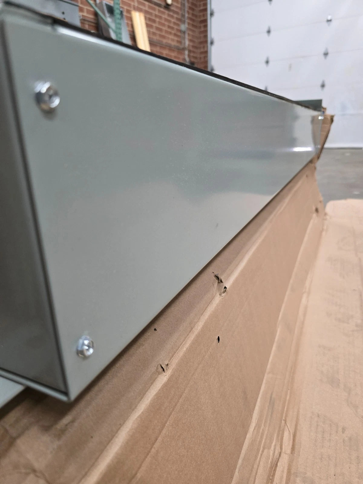 Eaton PRL2X Panelboard 400A 480/277V 3PH 4W 400 Amp 42 Cir MLO Panel 3R Encl New New