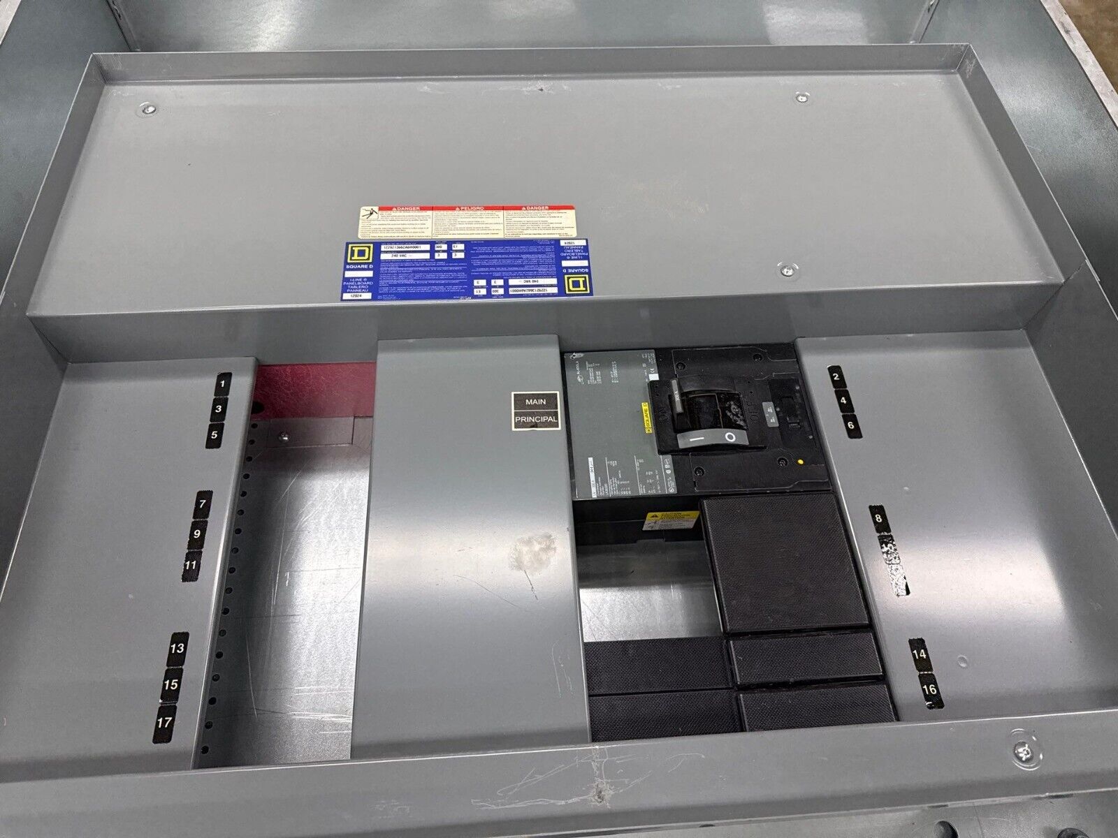 Square D I-Line Panelboard 300A 208/120V 3PH 4W 18 Cir Indoor Encl LA36300 MCB P438 Used