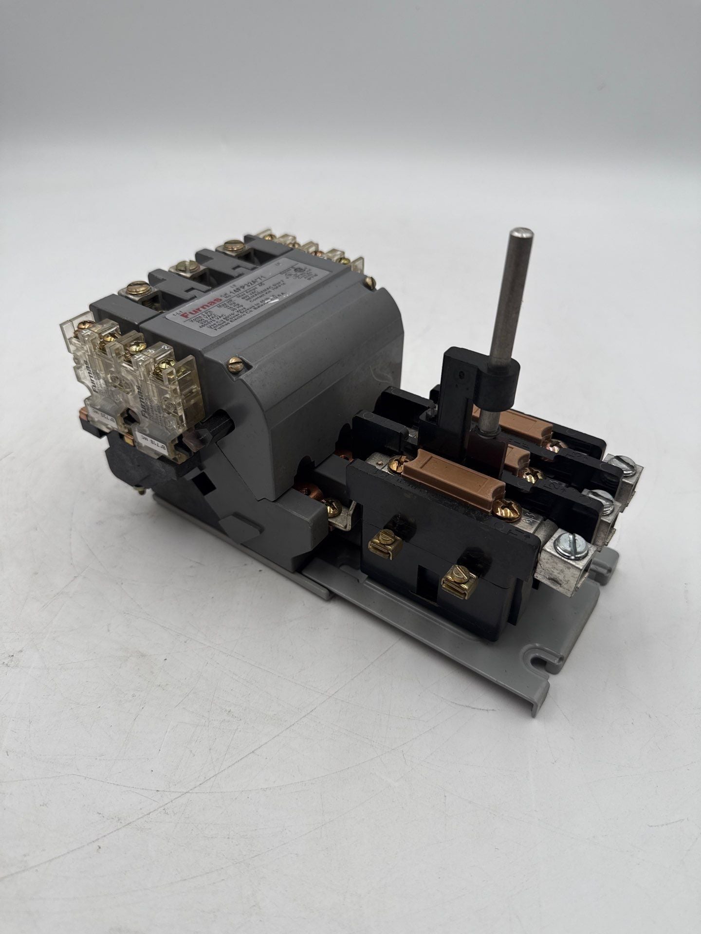 Furnas 14DP32AF71 Magnetic Starter 27A 3P 600V Size 1 Coil 110-120V Heater K63 Used
