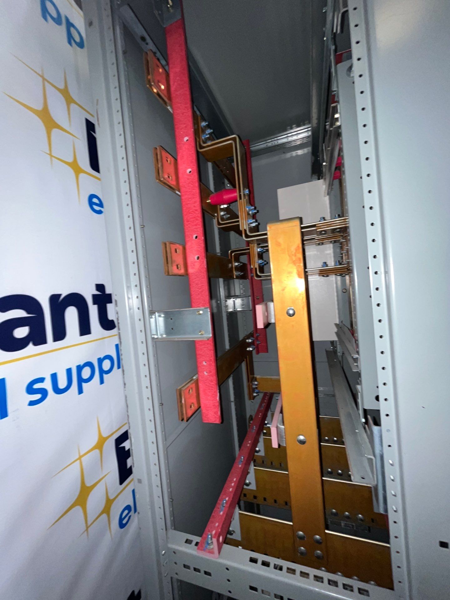 Eaton PRLC Switchboard 1600A 208/120V 3PH 4W 3R Encl MCB RGH316036E LSIG Used