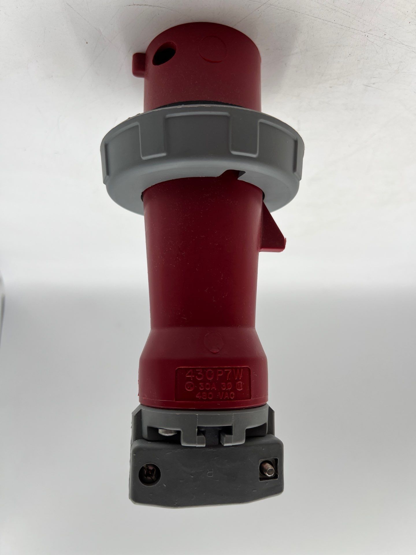 Hubbell HBL430P7W New