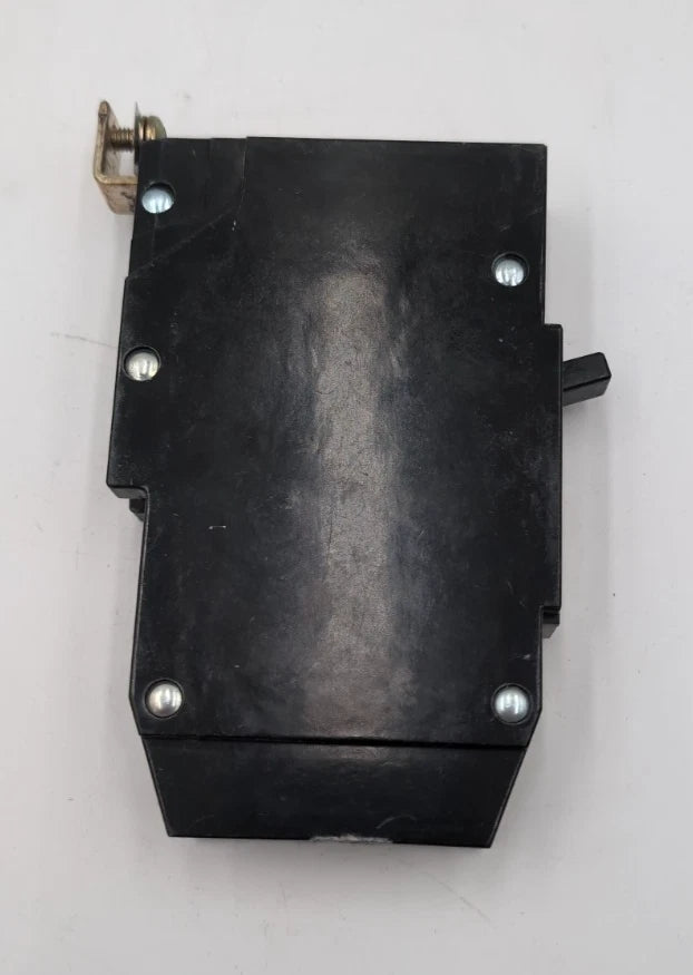 General Electric TEY150 Bolt On Circuit Breaker 50A 1P 277V TEY 50 Amp 1 Pole Used