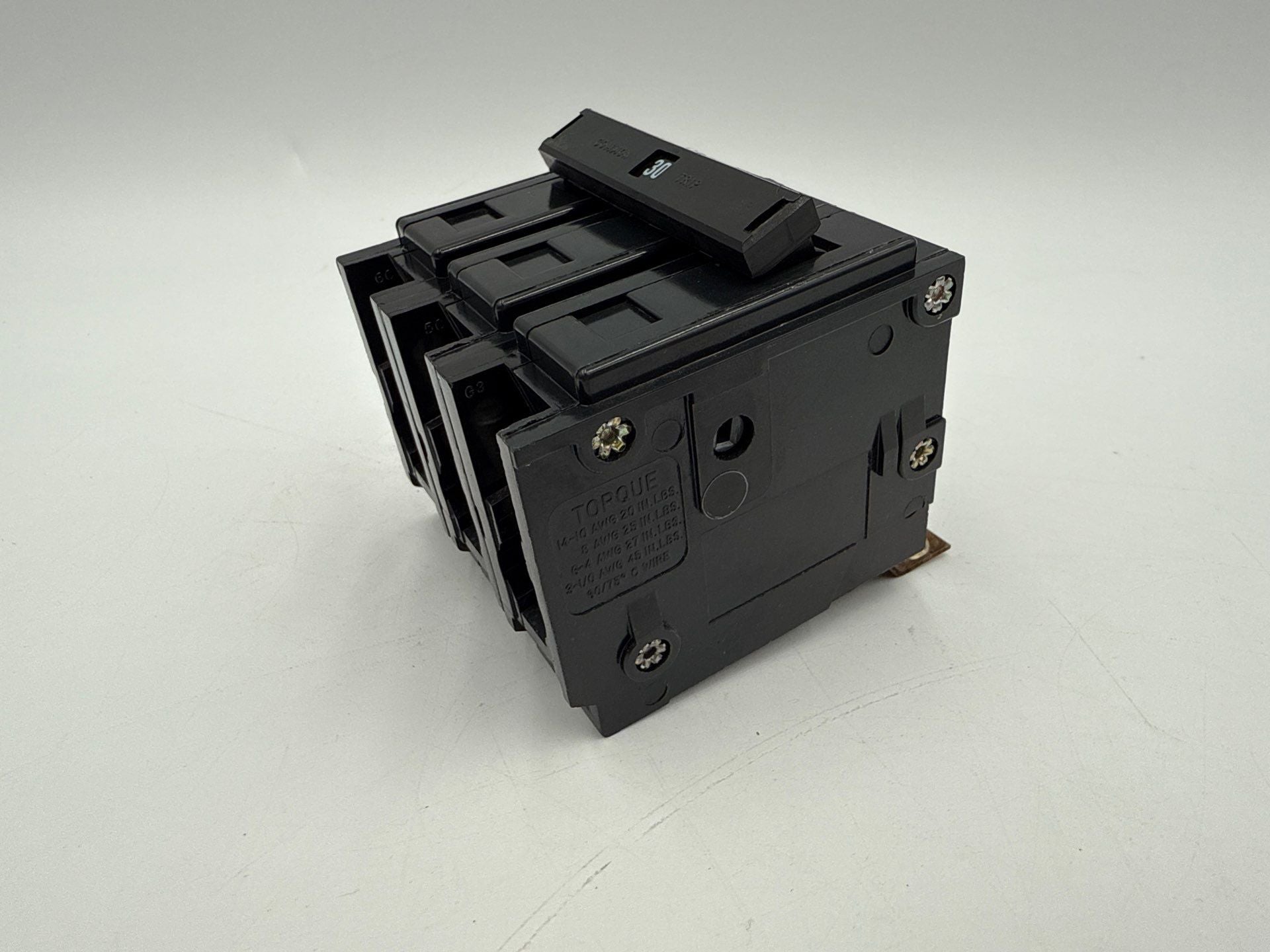 Eaton BAB3030H Circuit Breaker 30A 3P 240V BAB 30 Amp 3 Pole Bolt On 3PH Used