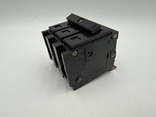 Eaton BAB3030H Circuit Breaker 30A 3P 240V BAB 30 Amp 3 Pole Bolt On 3PH Used