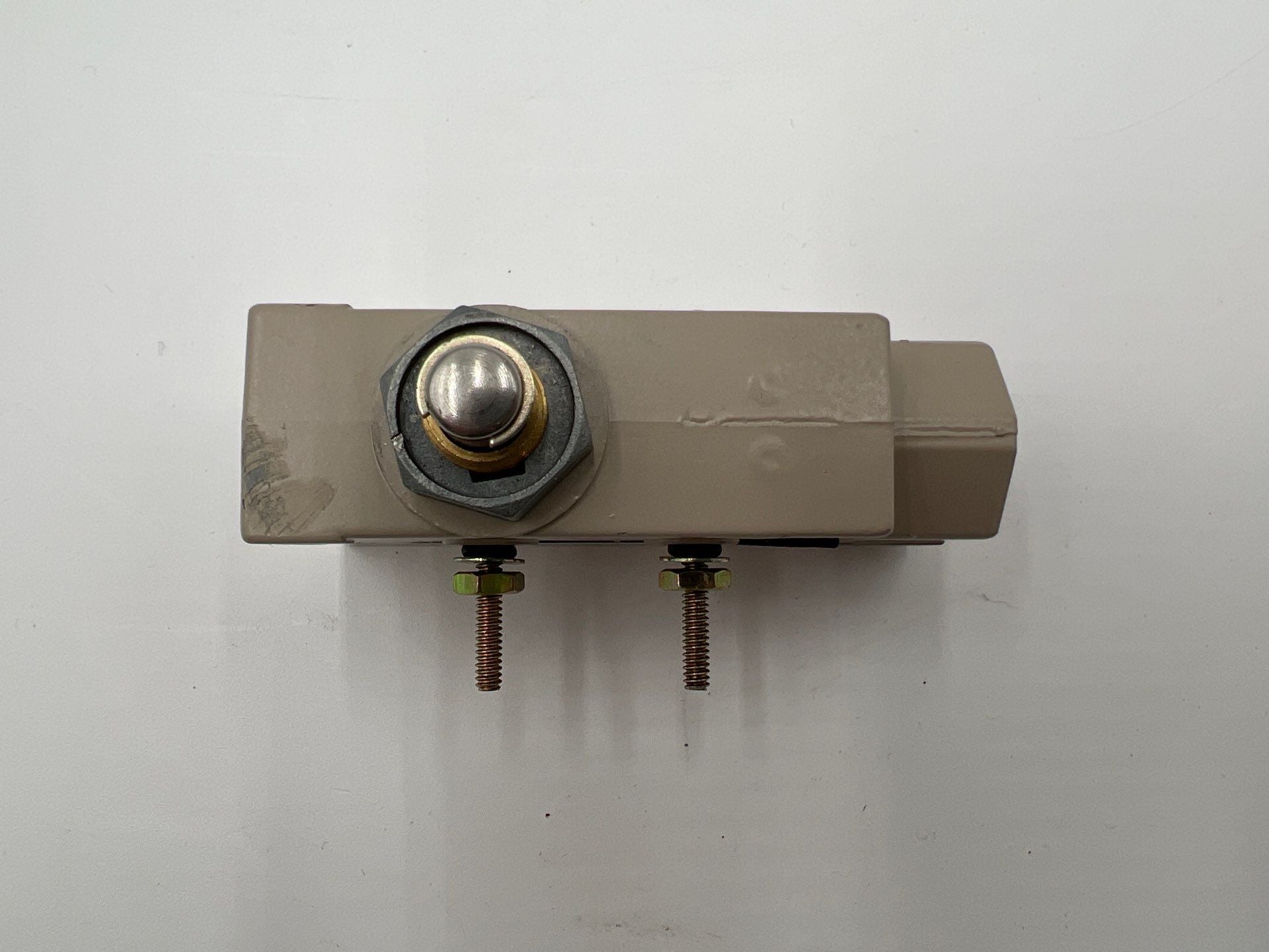 Omron ZE-QCL-2S Used