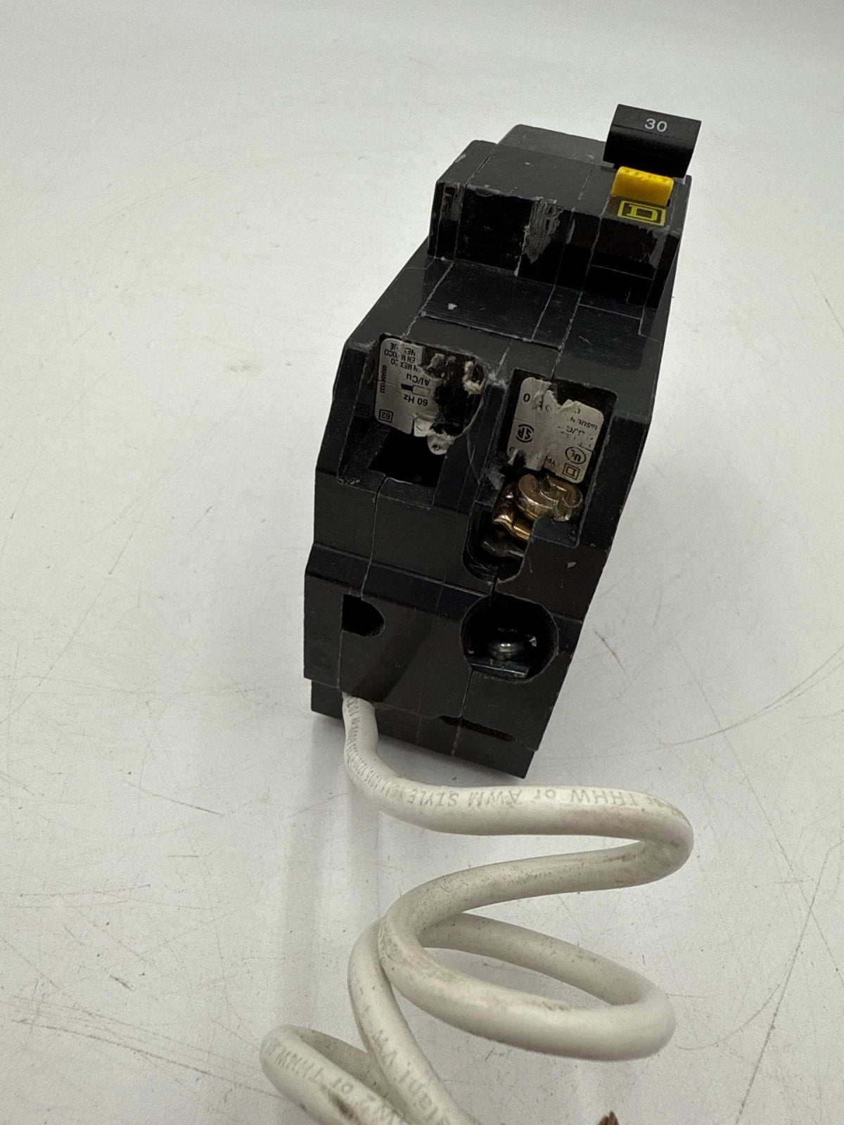 Square D QO230GFI Circuit Breaker 30A 2P 120/240V 1PH 10kA QO Plug On 30 Amp Used