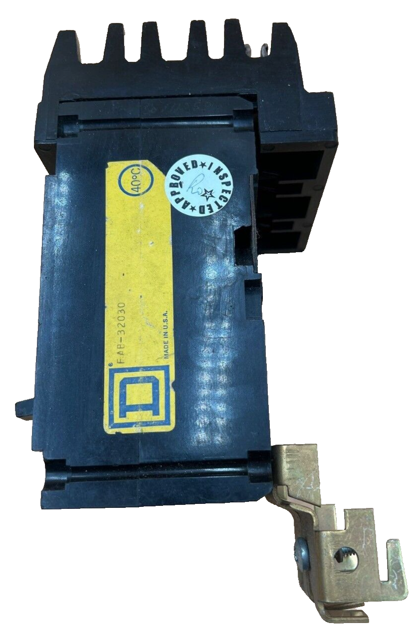 Square D FAB32030 Used