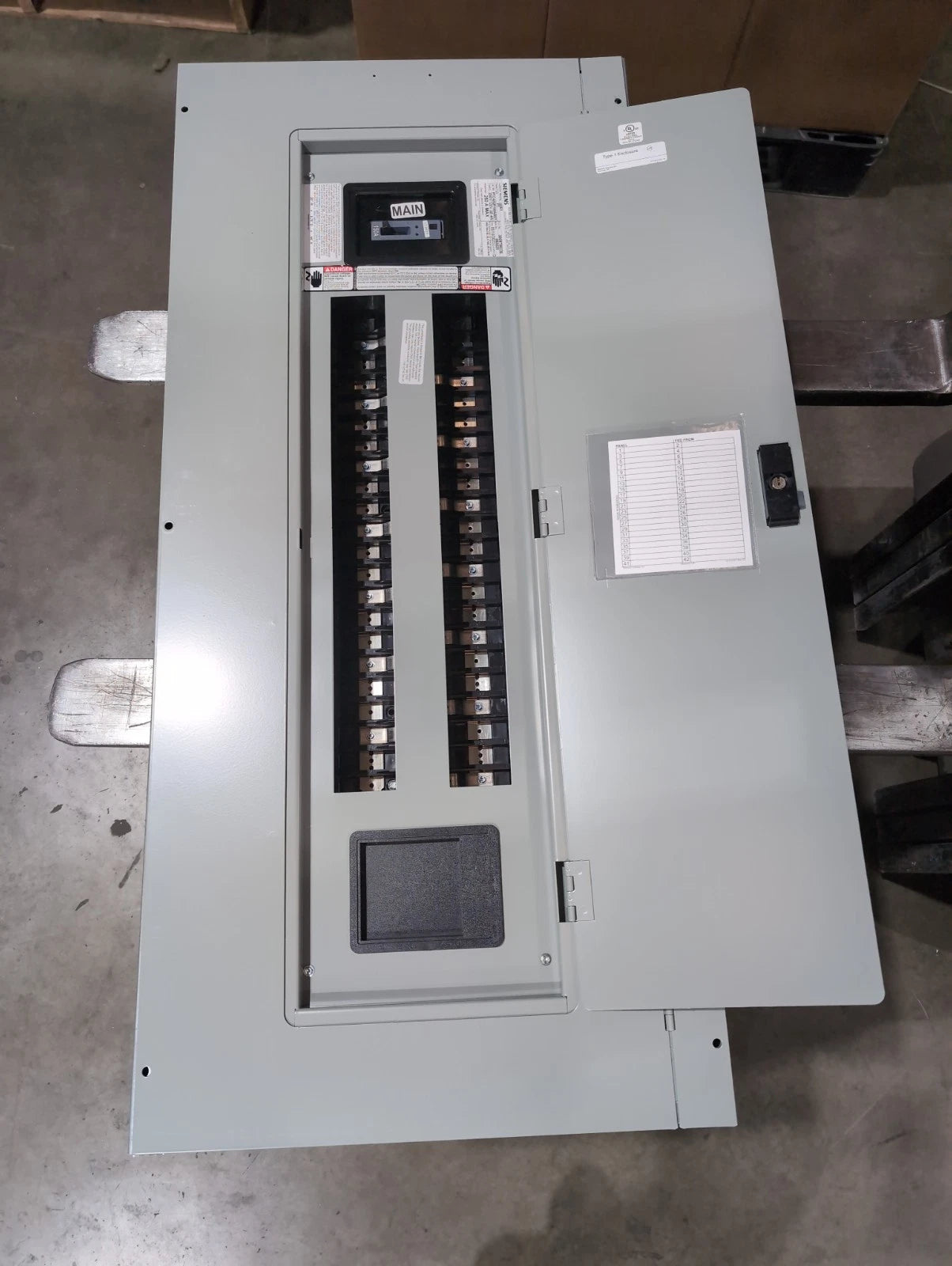 Siemens P1C42QR150ABST P1 Panelboard 150A 208/120V 3PH MCB Panel 150 Amp 42 Cir New