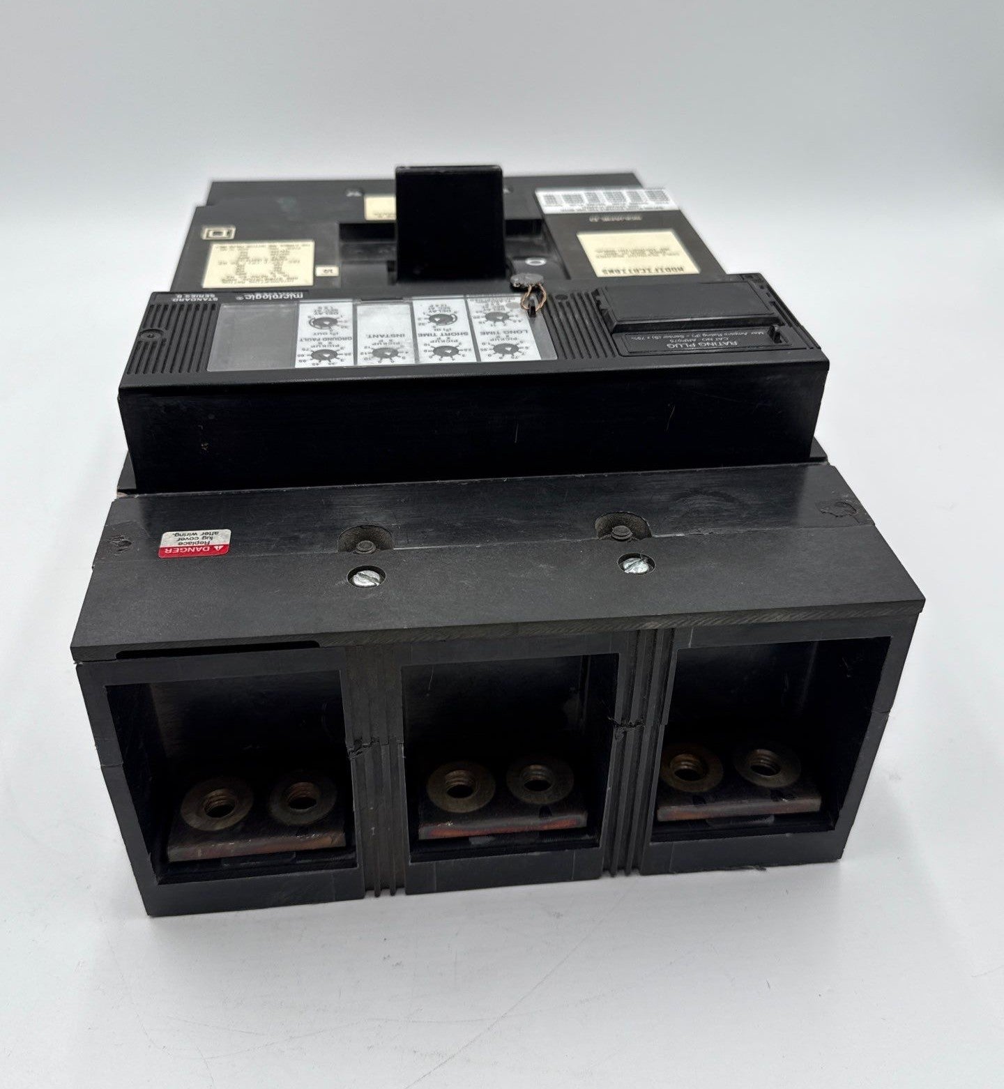 Square D MXF36300G Circuit Breaker 300A 3P 600V MXF 300 Amp Ground Fault LSIG Used