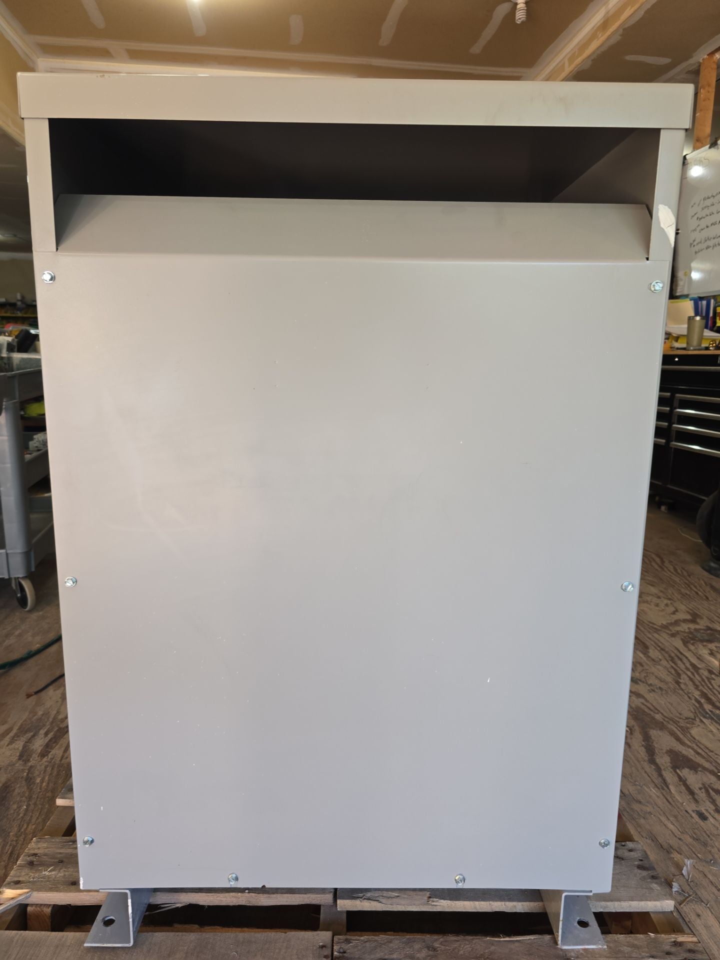 112.5kVA Siemens 3F3Y112 Transformer 3PH Pri 480V Sec 208/120V Indoor T268 Used