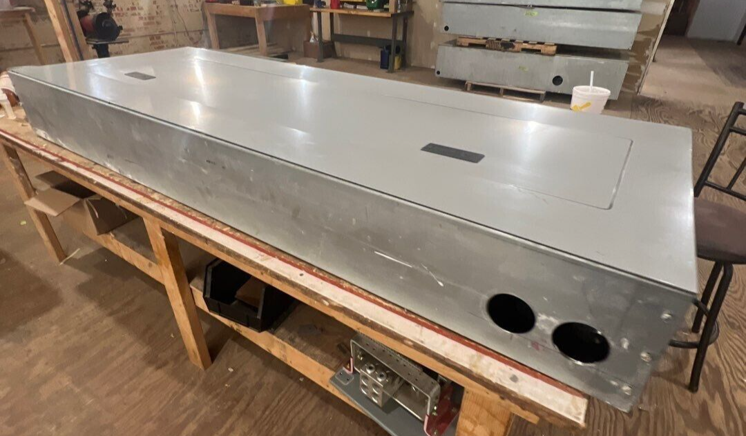 Siemens SEE42ML400CTS SE Panelboard 400A 480Y/277V 3PH 4W 42 Circuit MLO SBD68 P271 Used