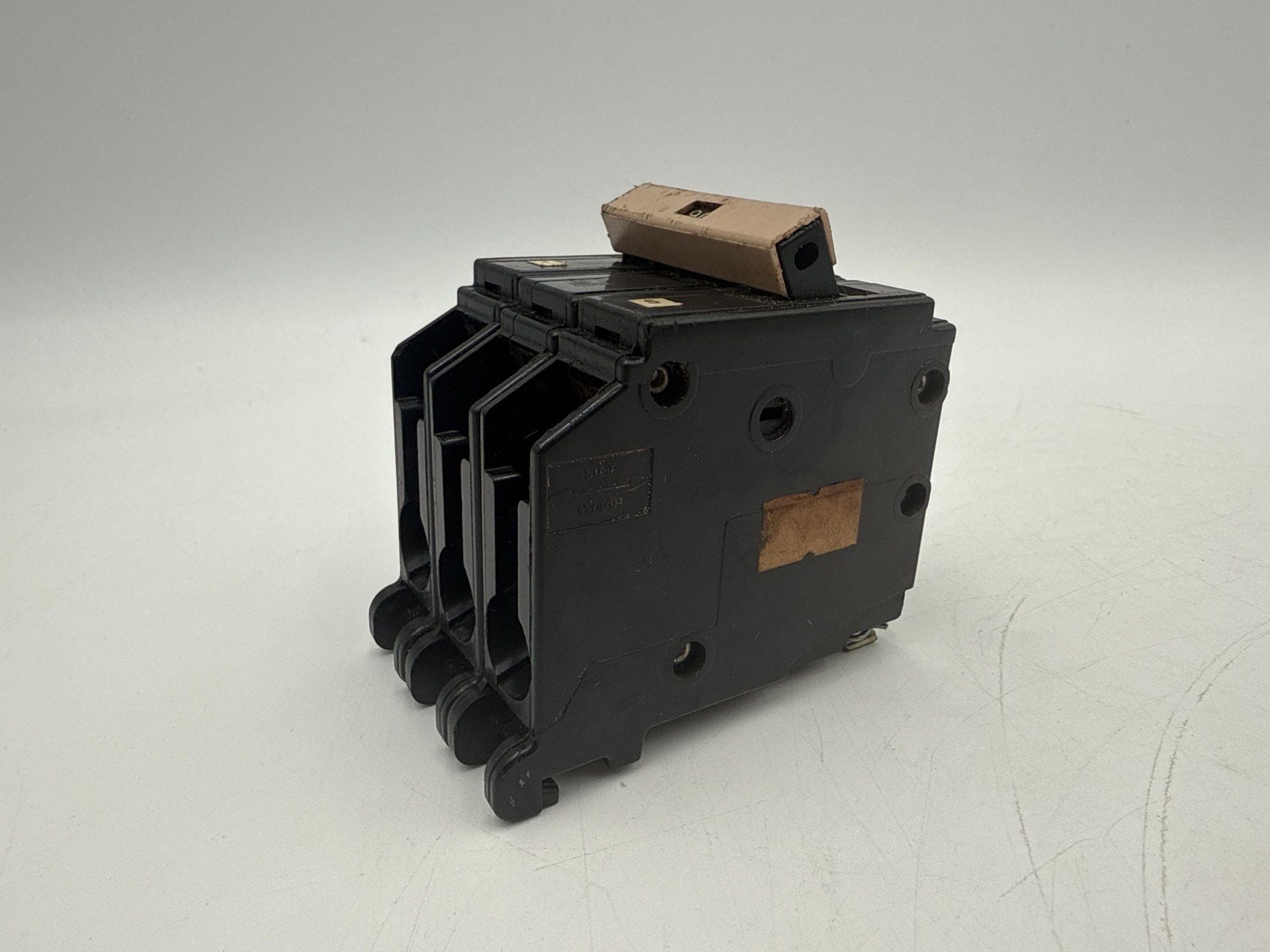 Cutler Hammer CH390 Circuit Breaker 90A 3P 240V CH 90 Amp 3 Pole Plug On Used