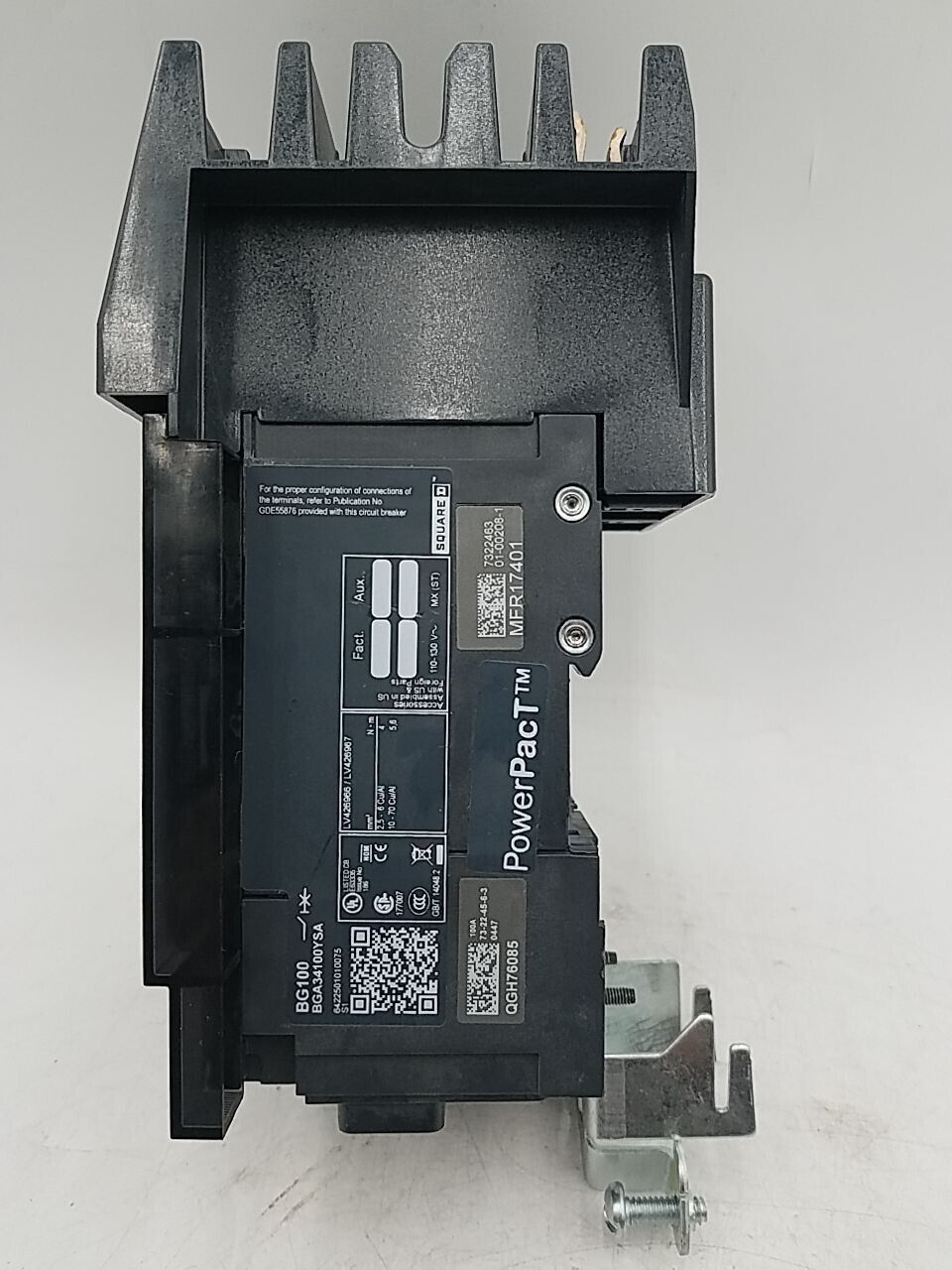 Square D BGA34100Y Used