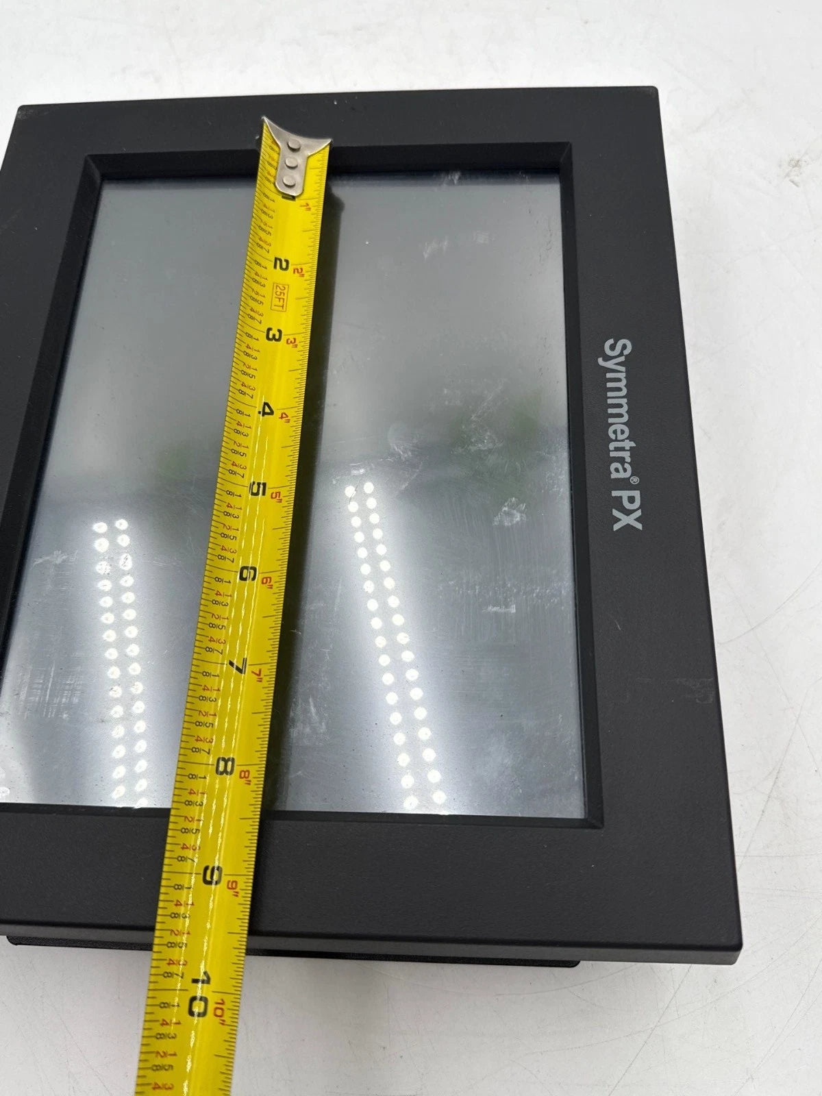 Symmetra PX 0N-9586SYPX 10in Operator Panel Touchscreen Display For UPS System Used