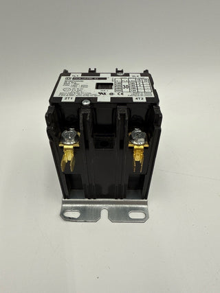 Square D 8910DPA32V02 Used