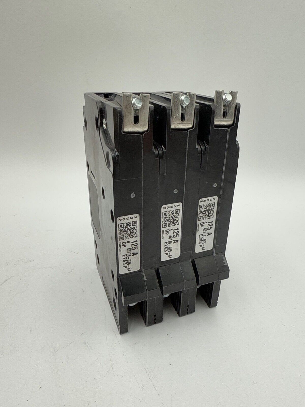 Square D EDB34125 New