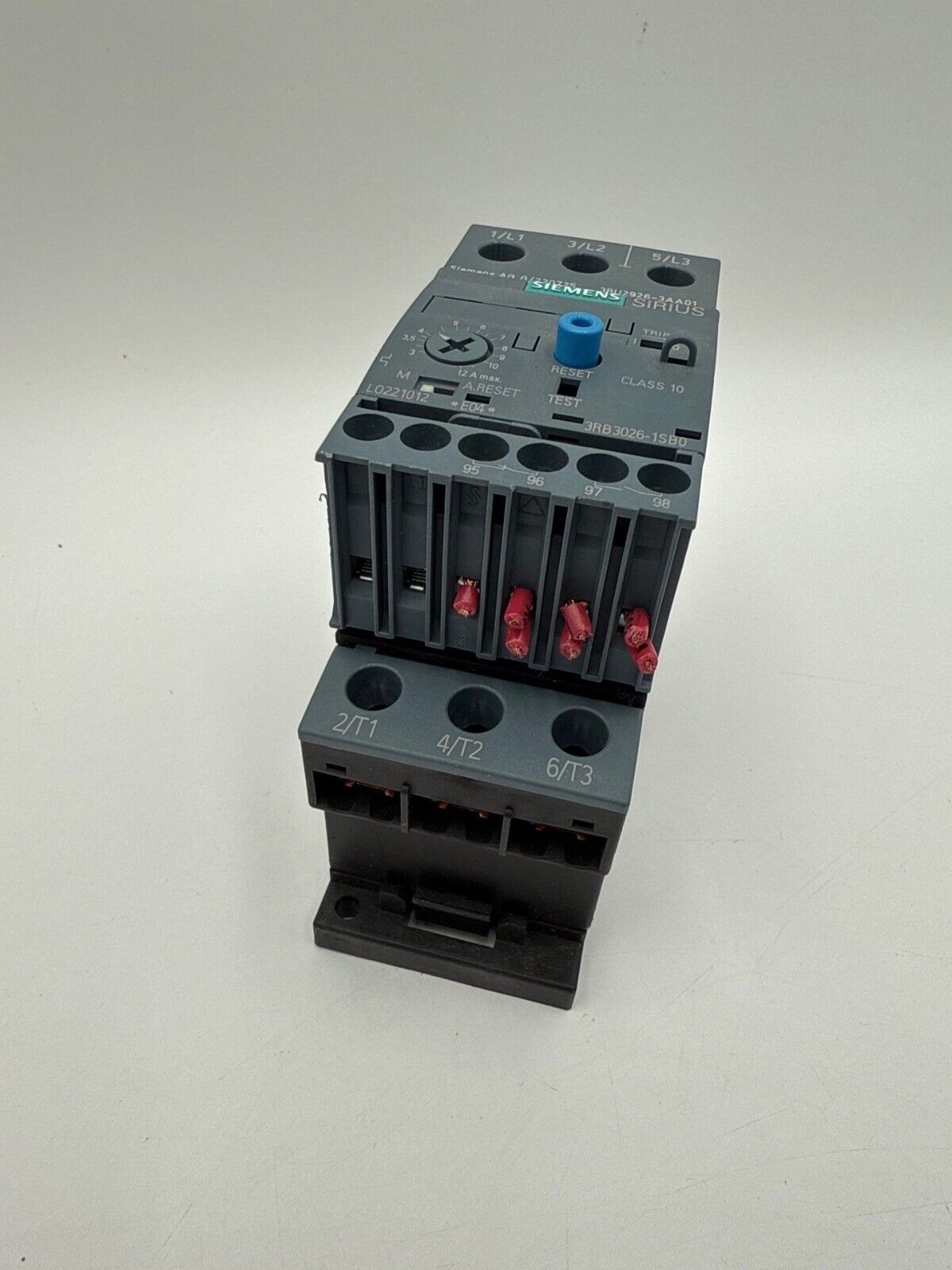 Siemens 3RB3026-1SB0 Used