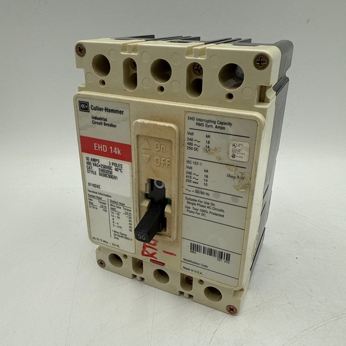 Cutler Hammer EHD3050 Circuit Breaker 50A 3P 480V 3PH EHD 14k 50 Amp 3 Pole Used