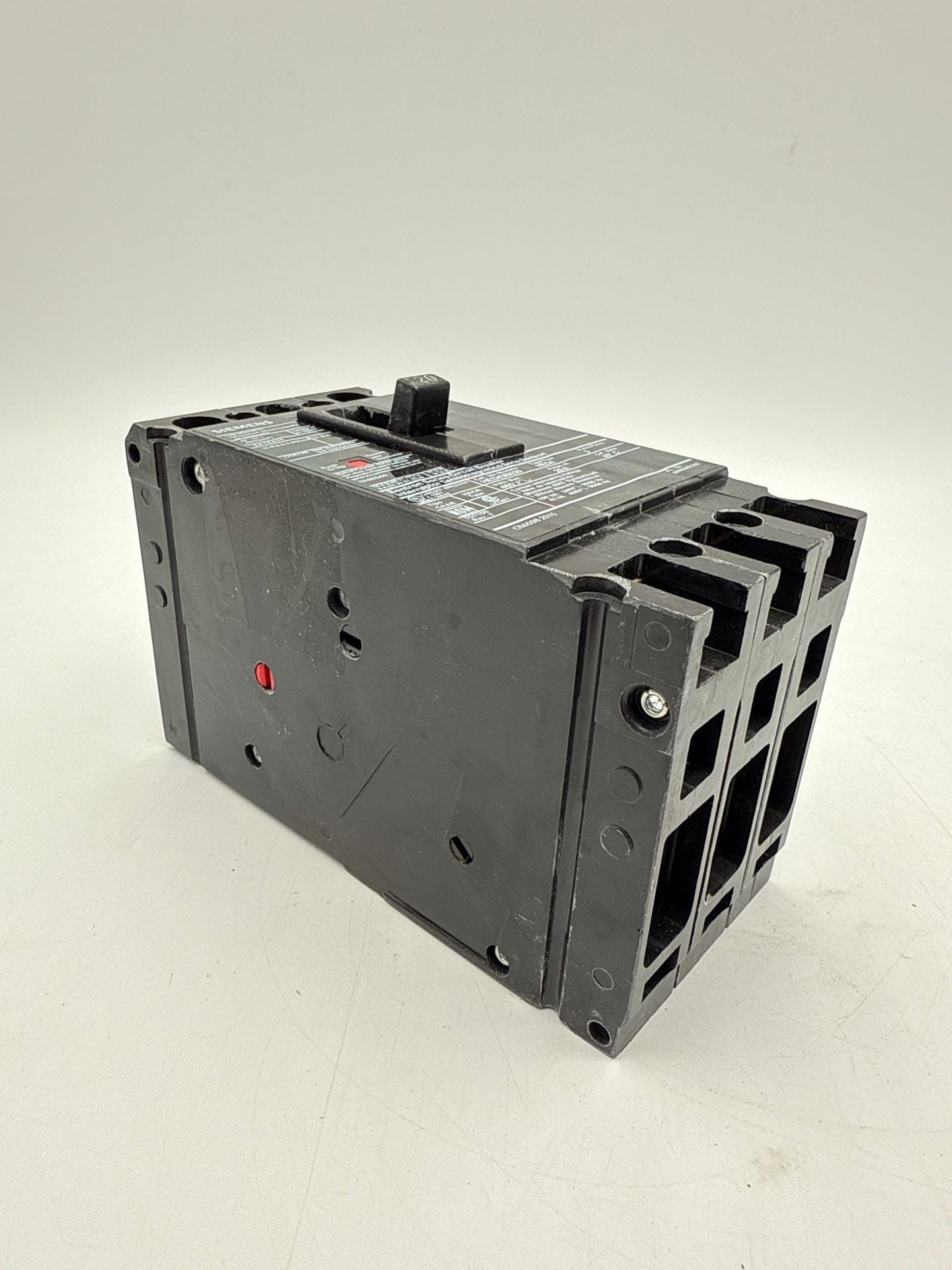 Siemens HED43B020 Circuit Breaker 20A 3P 480V 3PH HED4 20 Amp 3 Pole Black Used