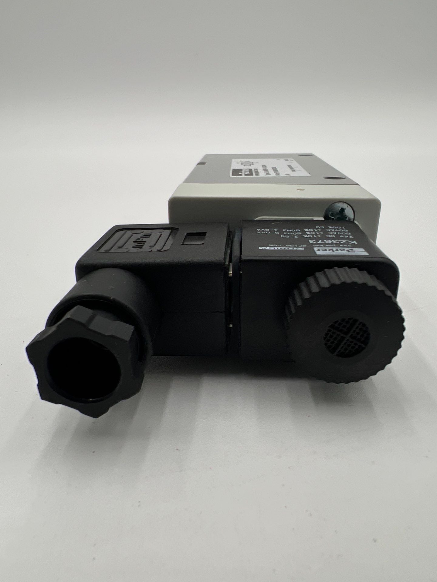 Parker PA12679-0233 New