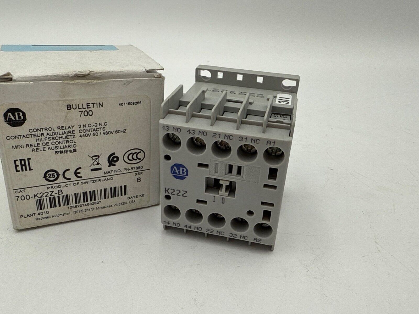 Allen Bradley 700-K22Z-B Control Relay 440-480V 2NO 2NC Compact IEC Bifurcated New