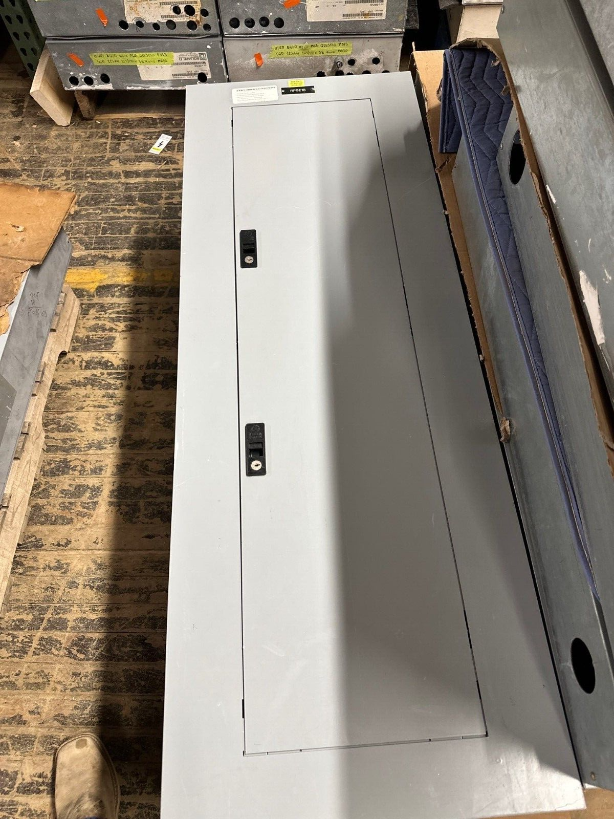 GE AQF3422ABX Panelboard 225A 208Y/120V 3PH 4W Indoor Encl MCB 42 Cir TQD32150 P014 Used