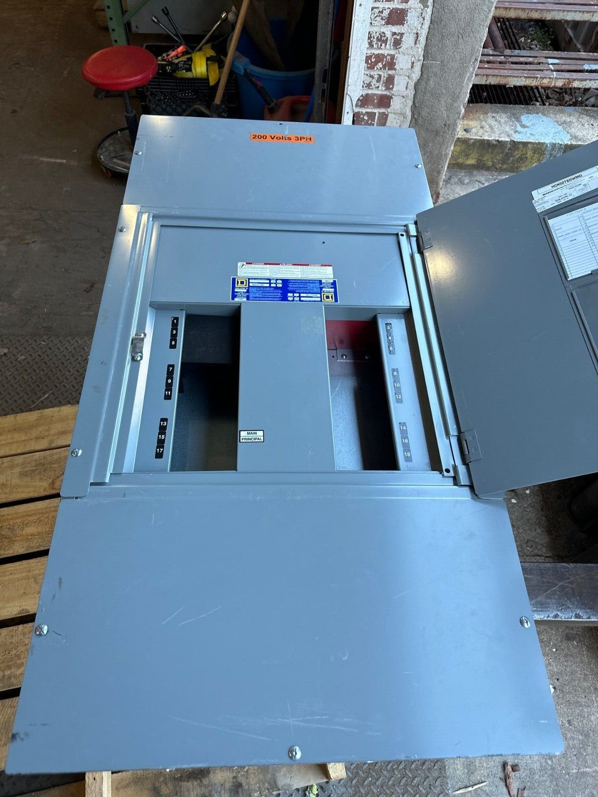 Square D I-Line Panelboard 225A 480Y/277V 3PH 4W Indoor Encl 18 Cir MCB 225 Amp P430 Used